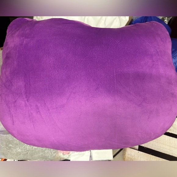 HELLO KITTY Ultra Soft Large Travel Pillow - Picture 5 of 5